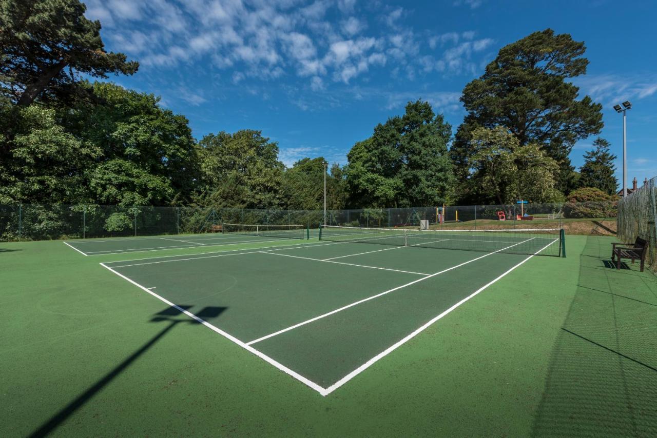 Macdonald Elmers Court Resort Lymington Luaran gambar