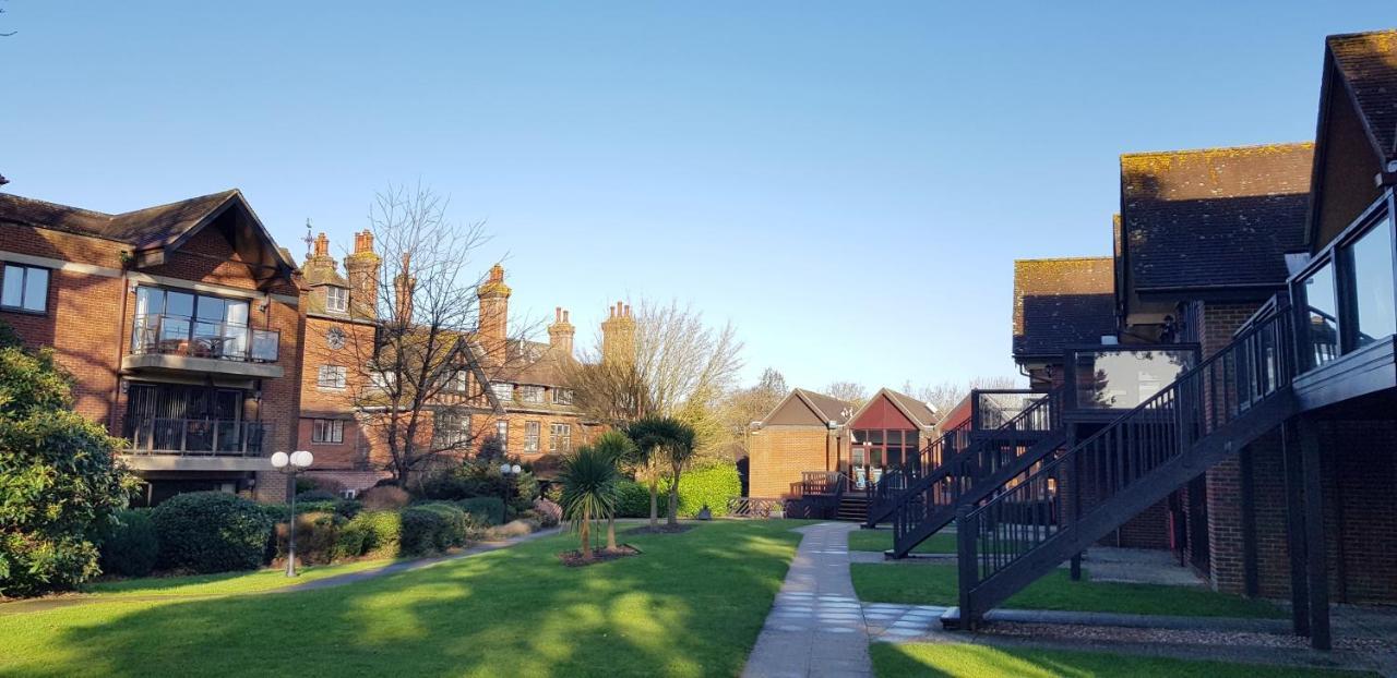Macdonald Elmers Court Resort Lymington Luaran gambar